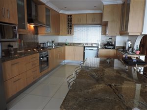4 Bedroom Apartment in Warner Beach