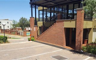 2 Bedroom Townhouse in Glenvista