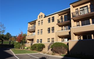 2 Bedroom Apartment in Klein Welgevonden
