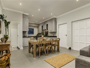 4 Bedroom House in Westbrook