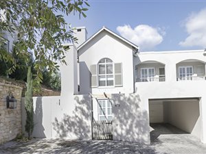3 Bed Duplex in Nooitgedacht Estate