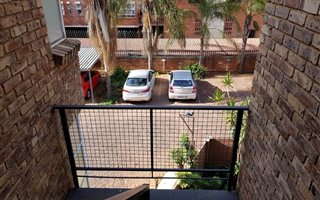 2 Bedroom Cluster in Gezina