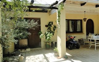 4 Bedroom House in Waverley