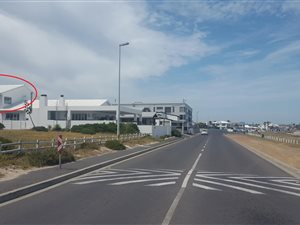 2 Bed Apartment in Melkbosstrand