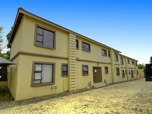 2 Bed Apartment in Franklin Roosevelt Park