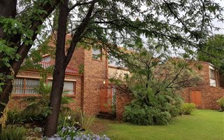 2 Bedroom Apartment in Vanderbijlpark CE3