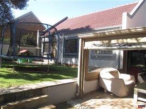 3 Bed House in Dowerglen