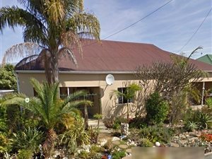 7 Bed House in Rawsonville
