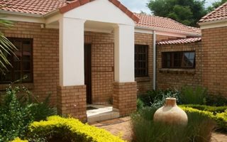3 Bedroom House in Bendor