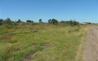 4000 m² Land available in Cato Ridge