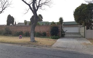 4 Bedroom House in Impala Park
