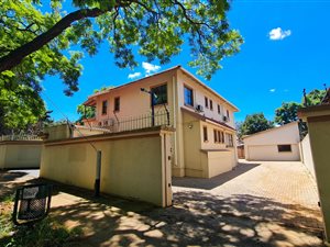 552 m² Commercial space in Arcadia