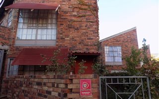 3 Bedroom Townhouse in Westdene