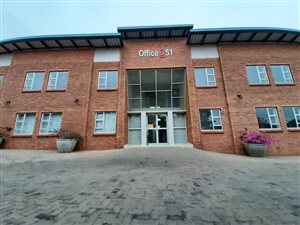 120 m² Commercial space in Monument Park