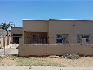 4 Bedroom House in Zwide