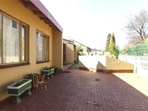 3 Bed House in Masada