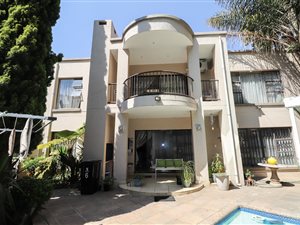 3 Bed Cluster in Oriel