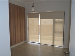 1 Bed Apartment in Linbro Park
