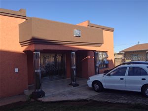 3 Bedroom House in Vanderbijlpark CW4