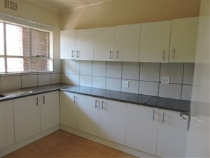 1.5 Bed Apartment in Strubenvale