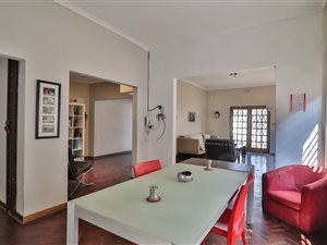 4 Bed House in Orange Grove
