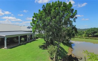 4 Bedroom Simplex in Ferncliffe
