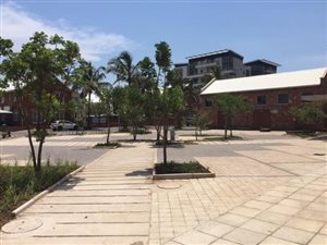 Commercial space in Point Waterfront