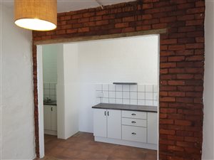 1 Bedroom House in Park Hill
