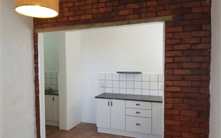 1 Bedroom House in Park Hill