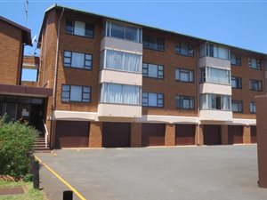 1 Bedroom Apartment in Illovo Beach