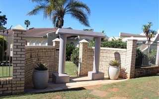 3 Bedroom House in Vanes Estate