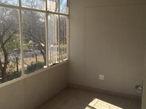 2 Bed Apartment in Queenswood