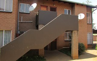 2 Bedroom Apartment in Mayberry Park