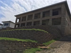 4000 m² Land available in Point Waterfront