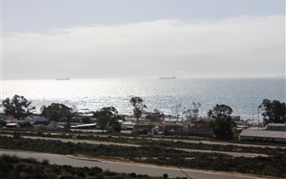 484 m² Land available in St Helena Views