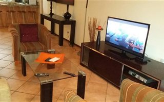2 Bedroom Apartment in Paulshof