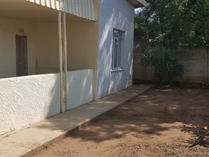 3 Bed House in Oos-Einde