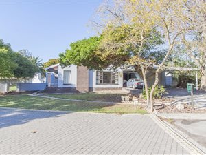 5 Bed House in Stellenberg