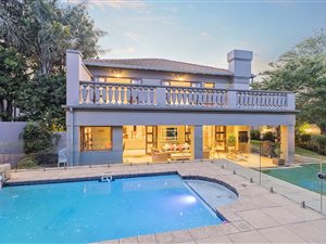 5 Bed House in Cedar Lakes