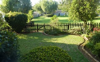 2 Bedroom Apartment in Marais Steyn Park
