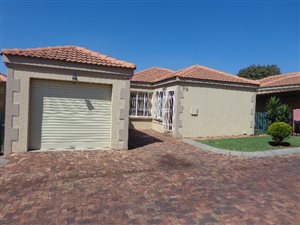 3 Bed Simplex in Elandspark