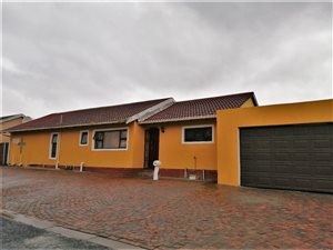 3 Bed House in Tuscany Glen