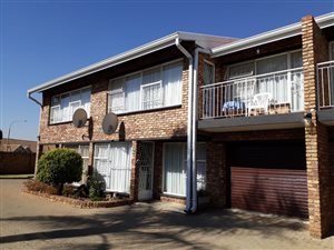 3 Bed Townhouse in Brackenhurst