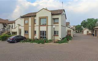 2 Bedroom Townhouse in Boardwalk Villas