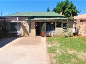 3 Bed House in Krugersdorp West