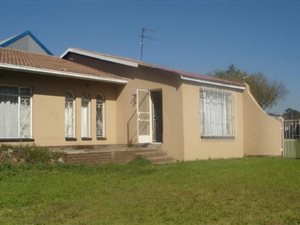 3 Bed House in Isandovale