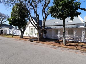 3 Bed House in Oatlands