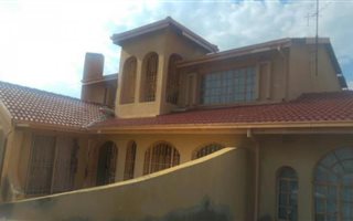 4 Bedroom House in Palmridge