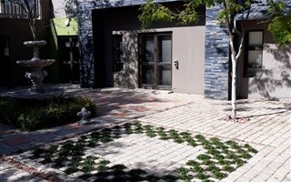 720 m² Commercial space in Lyttelton Manor