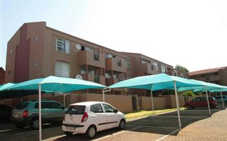 2 Bedroom Apartment in Linden